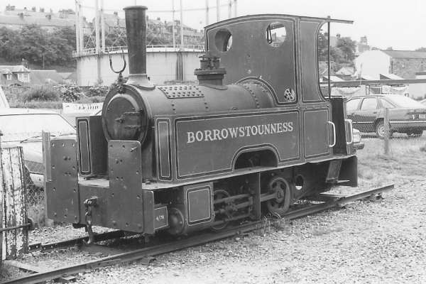 picture of 0-4-0T Morrison & Mason 3ft gauge contractor's locomotive No.5 at Bo'ness