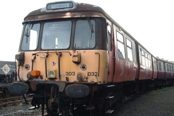 Glasgow Blue Train EMU-BDTSO  Built Pressed Steel, Linwood, 1959. SPTE orange/black.  No.75632