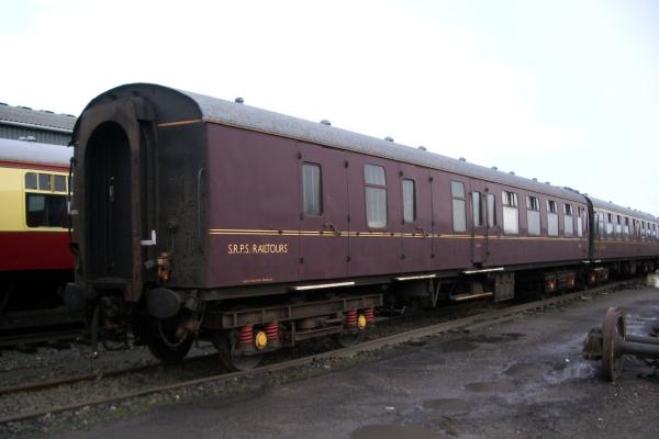 Mk 1 Brake Second Class Corridor coach No.35185