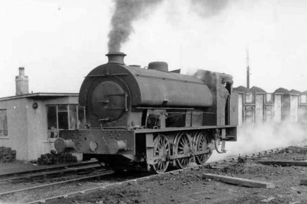 0-6-0ST National Coal Board, Area 4 (Central East) No.17 locomotive picture